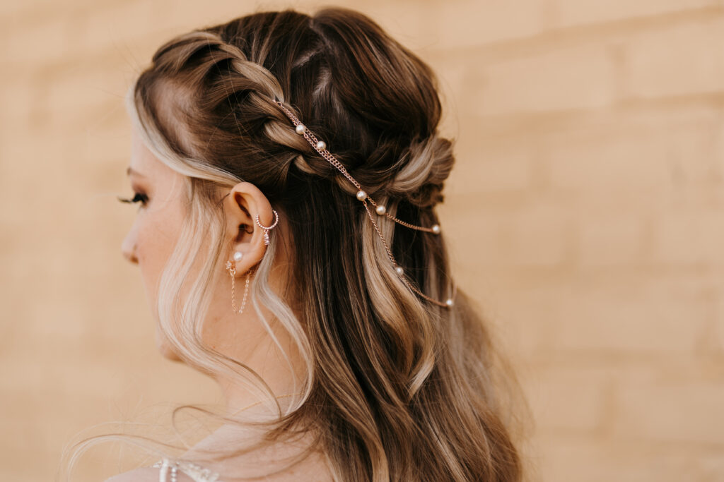 Unique Wedding Hair Details